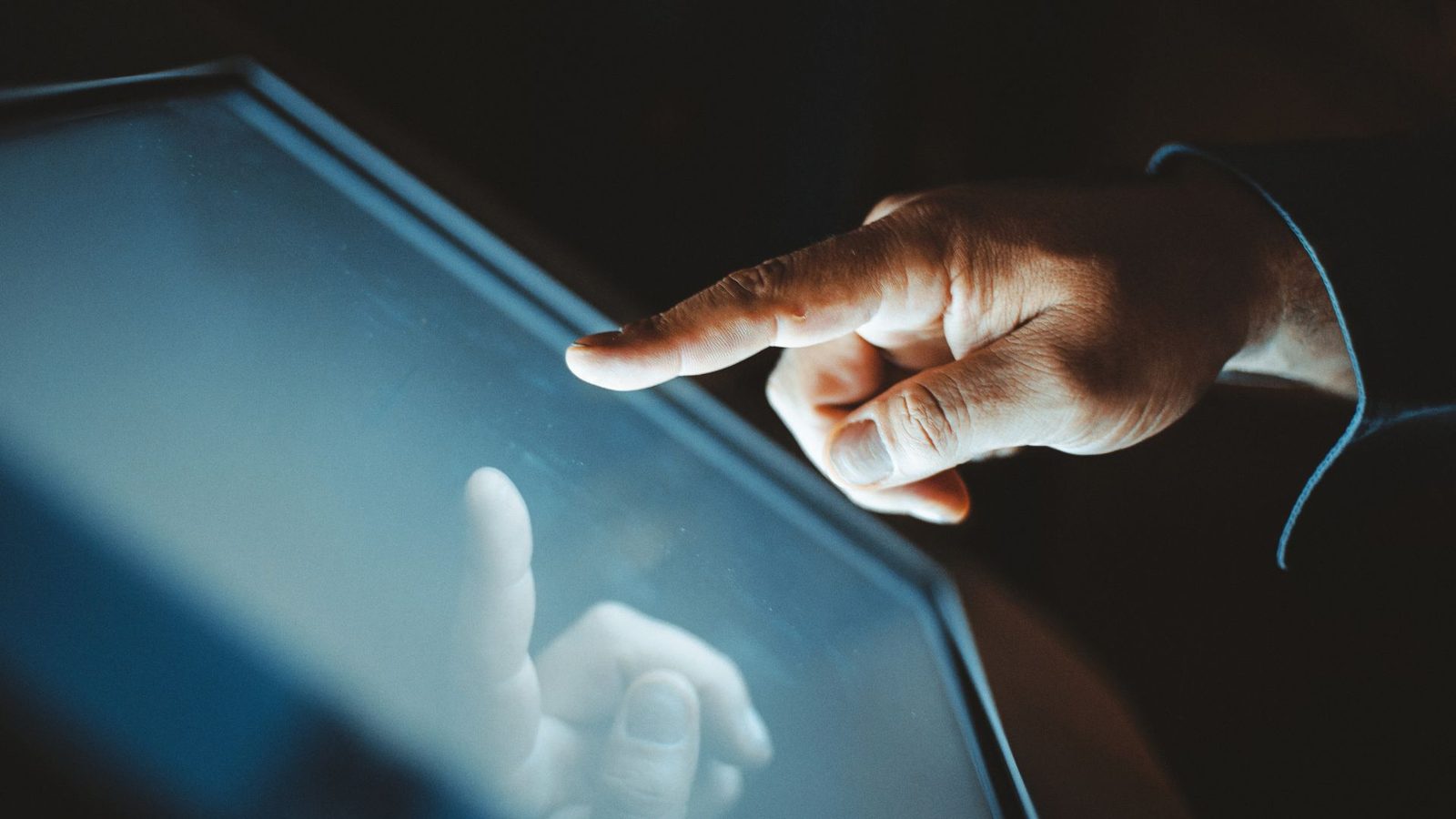 Electronic voting machine: types, differences and how to choose the right one